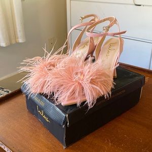 Lulu’s feather heels